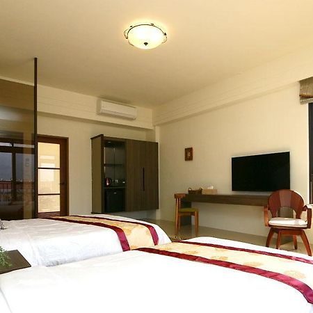 Residents With Easy Places Taitung Exterior photo