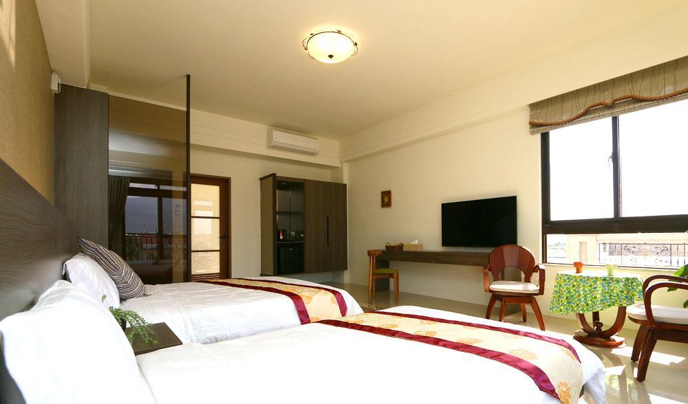 Residents With Easy Places Taitung Exterior photo